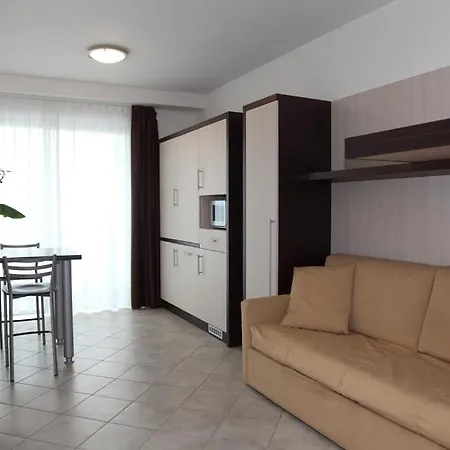 Eraclea Palace 3* ארקליאה מארה