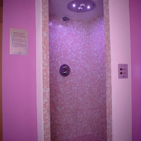 Apart-hotel Eraclea Palace 3*