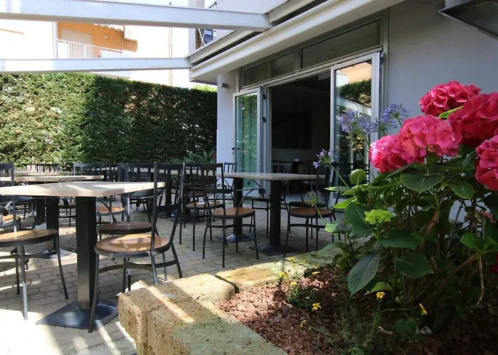 Hotel apartamentowy Eraclea Palace