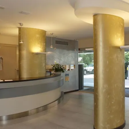 Apartahotel Eraclea Palace Eraclea Mare