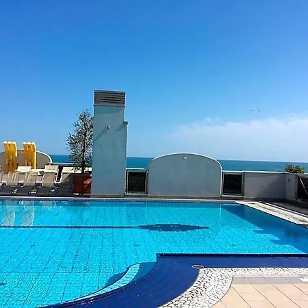 Eraclea Palace 3*