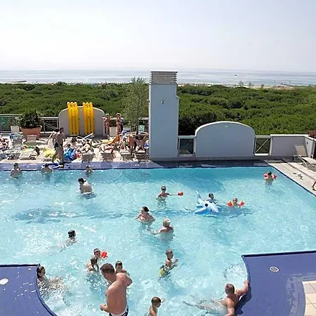 Eraclea Palace