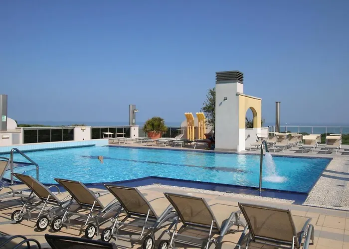 Eraclea Palace شقة فندقية