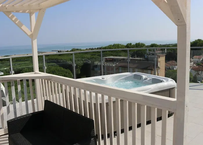Eraclea Palace شقة فندقية 3*