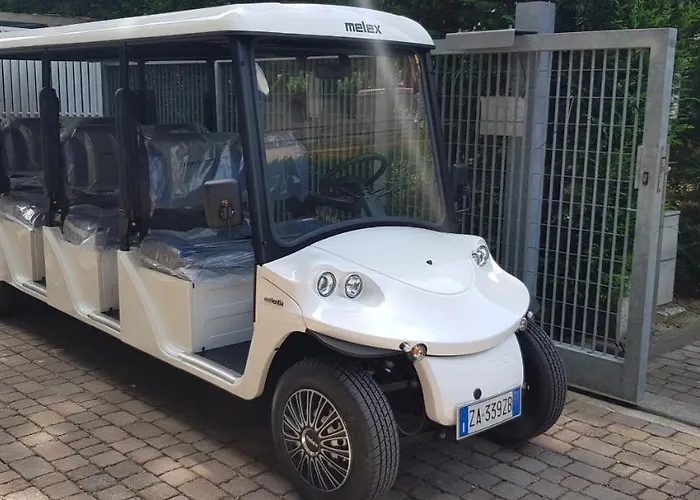 شقة فندقية Eraclea Palace 3*