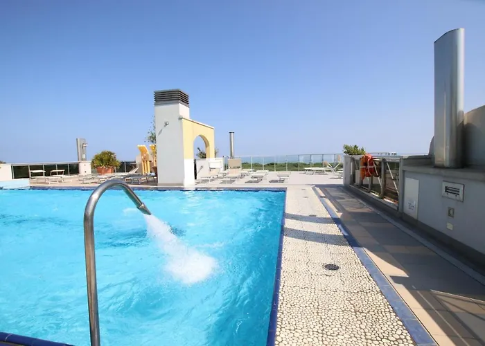 Eraclea Palace ايراكليا ماري