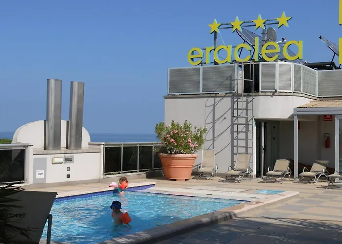 شقة فندقية Eraclea Palace